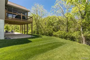 1015 Bellevaux Pl, Saint Charles, MO 63301 - Photo 33