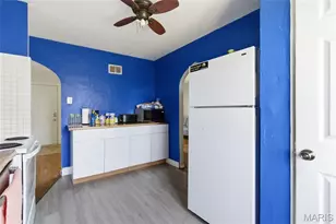2430 Telegraph Rd, Saint Louis, MO 63125 - Photo 15