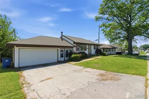 2430 Telegraph Rd, Saint Louis, MO 63125 - Photo 35
