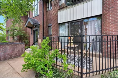5381 Pershing Avenue #102, Saint Louis, MO 63112 - Photo 7
