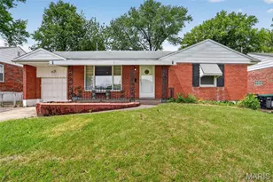 9243 Filibert Dr, Bellefontaine Neighbors, MO 63137 - Photo 9