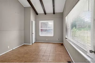 9243 Filibert Drive, Bellefontaine Neighbors, MO 63137 - Photo 27