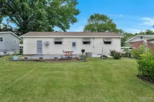 634 Lynn Haven Ln, Hazelwood, MO 63042 - Photo 27