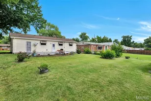 634 Lynn Haven Ln, Hazelwood, MO 63042 - Photo 25