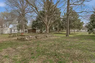 704 Park St, Kennett, MO 63857 - Photo 19