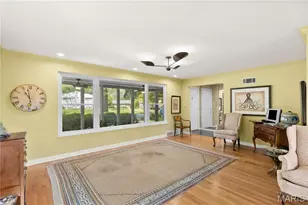 1140 E Parkedge Ln, University City, MO 63130 - Photo 5