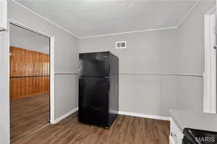 9922 Norwich Dr, Saint Louis, MO 63137 - Photo 23