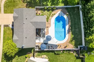 12741 Parkway Estates Dr, Saint Louis, MO 63146 - Photo 47