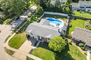 12741 Parkway Estates Dr, Saint Louis, MO 63146 - Photo 45