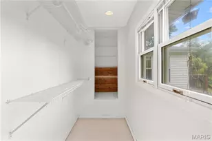 1965 Thunderbird Ave, Florissant, MO 63033 - Photo 17