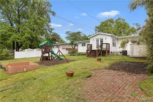 1965 Thunderbird Ave, Florissant, MO 63033 - Photo 31