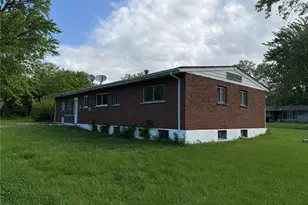 9715 Tullamoor Dr, Saint Louis, MO 63136 - Photo 25