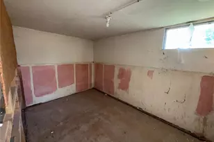 9715 Tullamoor Dr, Saint Louis, MO 63136 - Photo 21