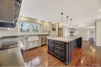 20200 NW Oakwood Drive, Lebanon, MO 65536 - Photo 17
