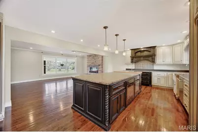 20200 NW Oakwood Drive, Lebanon, MO 65536 - Photo 21