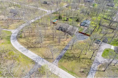 20200 NW Oakwood Drive, Lebanon, MO 65536 - Photo 83