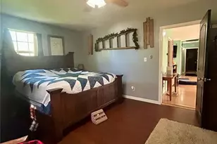 323 Shamrock Ln, Bourbon, MO 65441 - Photo 35