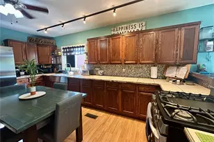 323 Shamrock Ln, Bourbon, MO 65441 - Photo 19