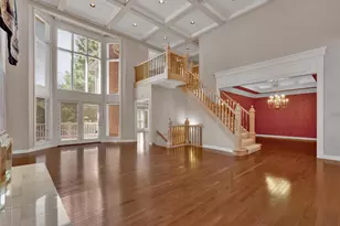 13004 Pembrooke Valley Ct, Saint Louis, MO 63141 - Photo 5