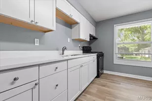 8409 Engler Ave, Saint John, MO 63114 - Photo 5