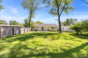 8409 Engler Ave, Saint John, MO 63114 - Photo 17