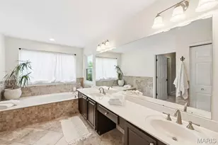 16124 Sea Breeze Ct, Wildwood, MO 63040 - Photo 23