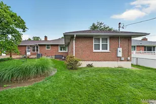 350 W St Anthony Ln, Florissant, MO 63031 - Photo 41