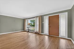 350 W St Anthony Ln, Florissant, MO 63031 - Photo 5