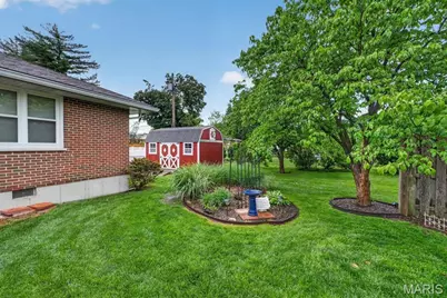 350 W Saint Anthony Lane, Florissant, MO 63031 - Photo 37