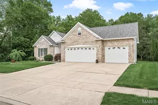 607 Winding Creek Dr, Wentzville, MO 63385 - Photo 3