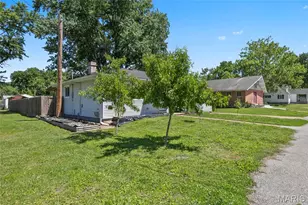 714 Vest Ave, Valley Park, MO 63088 - Photo 3