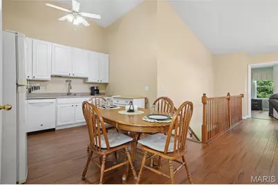 125 Fort Hancock Circle, Wright City, MO 63390 - Photo 9