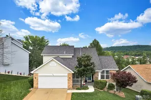 126 Sierra Village Dr, Eureka, MO 63025 - Photo 3