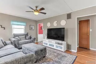6800 Wanda Ave, Saint Louis, MO 63116 - Photo 13