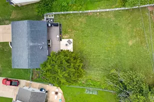 12011 Wesford Dr, Maryland Heights, MO 63043 - Photo 29