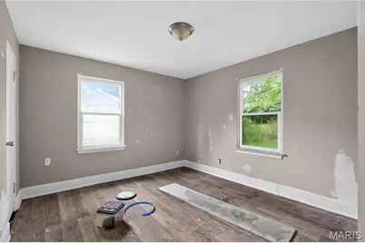 9827 Lorna Lane, Saint Louis, MO 63136 - Photo 13