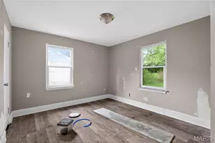 9827 Lorna Ln, Saint Louis, MO 63136 - Photo 13