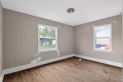9827 Lorna Lane, Saint Louis, MO 63136 - Photo 19