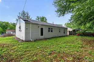 9827 Lorna Ln, Saint Louis, MO 63136 - Photo 11