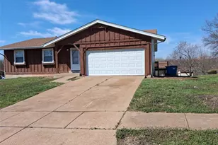 11707 Branridge Rd, Saint Louis, MO 63033 - Photo 1