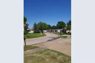 4012 Bugle Bend Drive, Florissant, MO 63034 - Photo 5