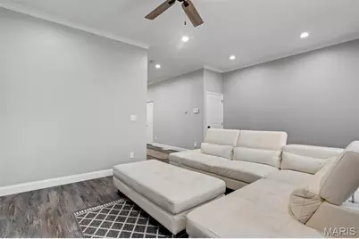 3204 Mount Pleasant Street, Saint Louis, MO 63111 - Photo 9
