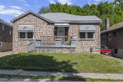 1467 Engelholm Avenue, Saint Louis, MO 63133 - Photo 1