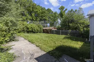 1467 Engelholm Ave, Saint Louis, MO 63133 - Photo 3