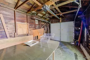 9721 Midland Blvd, Overland, MO 63114 - Photo 41