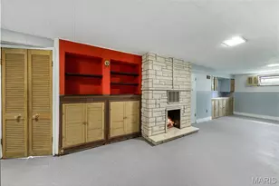 7916 Birkenhead Dr, Marlborough, MO 63123 - Photo 15