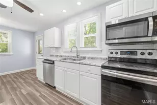 10330 Oak Ave, Saint Louis, MO 63114 - Photo 15