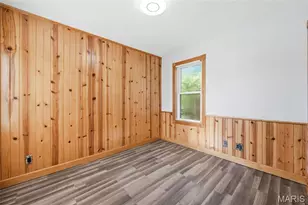 10330 Oak Ave, Saint Louis, MO 63114 - Photo 17