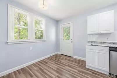 10330 Oak Avenue, Saint Louis, MO 63114 - Photo 9