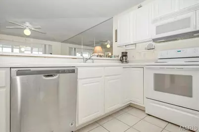 28660 Gravois Village Lane #2303, Rocky Mount, MO 65072 - Photo 7
